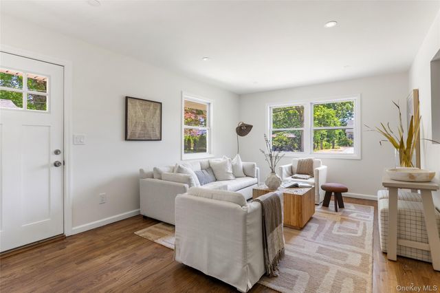 41 Grand Avenue, Shirley, NY 11967