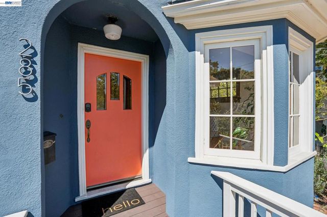 285 Adams St, Oakland, CA 94610