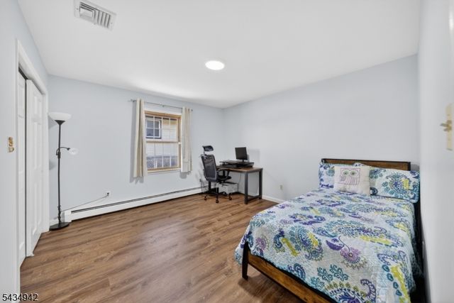 36 Aylin St, Metuchen Boro, NJ 08840
