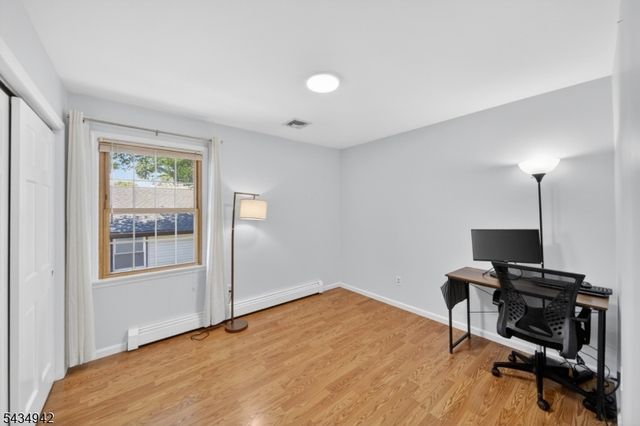 36 Aylin St, Metuchen Boro, NJ 08840