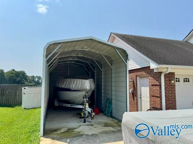 27616 Jeffrey Lee Lane, Toney, AL 35773