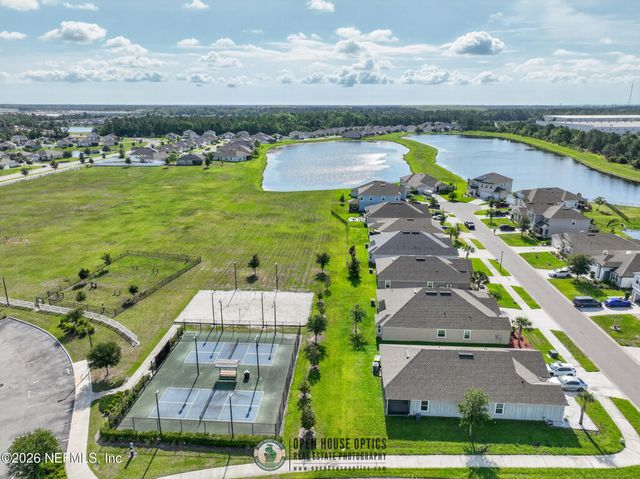11614 LAKE CHUB Drive, Jacksonville, FL 32226