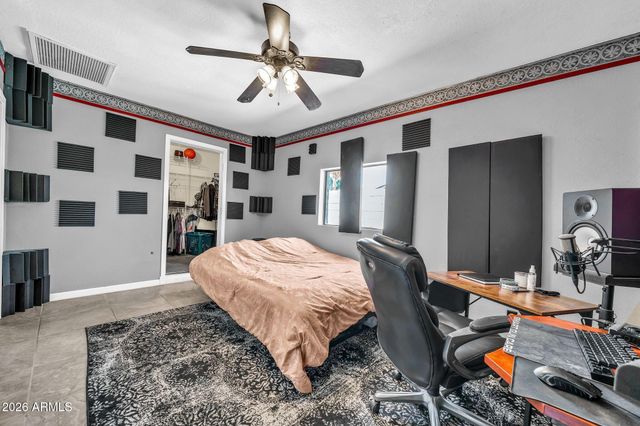 1628 W BLUEFIELD Avenue, Phoenix, AZ 85023