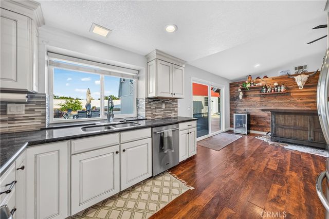 34740 Jennifer, Wildomar, CA 92595
