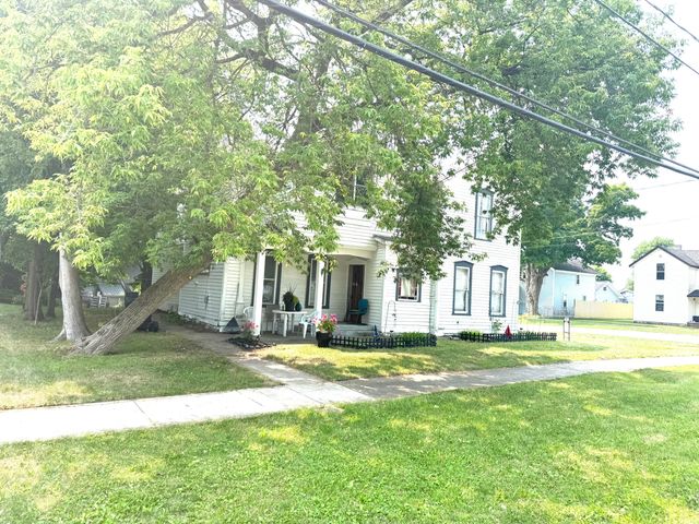 313 W 6th Street, Evart, MI 49631