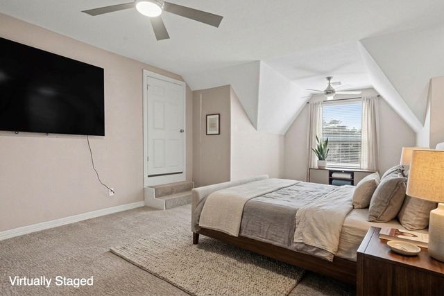 15569 Crown Oaks Drive, Montgomery, TX 77316