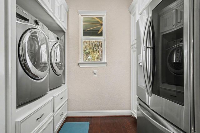 15569 Crown Oaks Drive, Montgomery, TX 77316