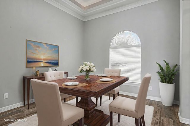 15569 Crown Oaks Drive, Montgomery, TX 77316