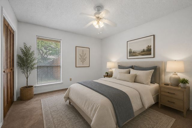 4537 Foxfire Way, Fort Worth, TX 76133