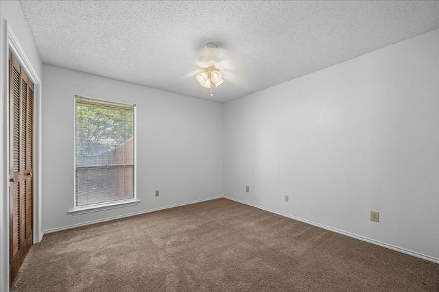 4537 Foxfire Way, Fort Worth, TX 76133