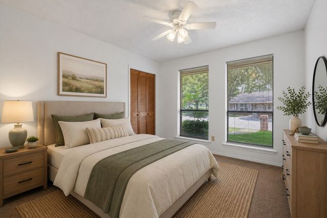4537 Foxfire Way, Fort Worth, TX 76133