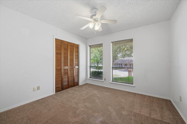 4537 Foxfire Way, Fort Worth, TX 76133