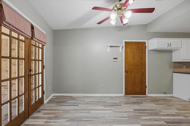 4537 Foxfire Way, Fort Worth, TX 76133