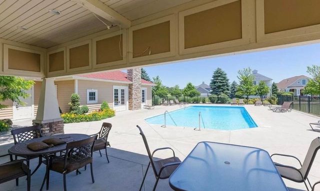 842 Winchester Street, Holland, MI 49423