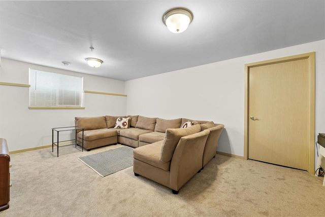 6062 Driscoll Drive, Madison, WI 53718