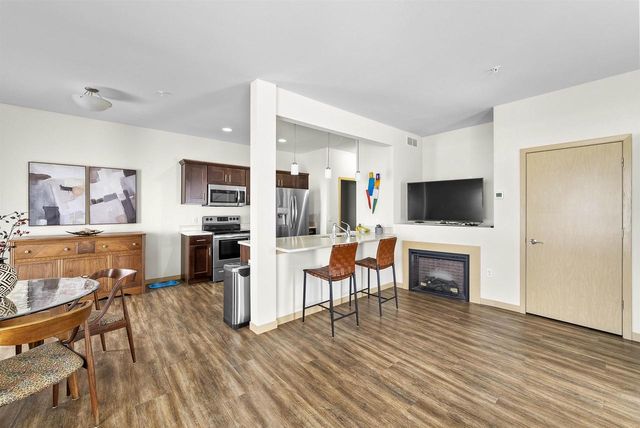 6062 Driscoll Drive, Madison, WI 53718