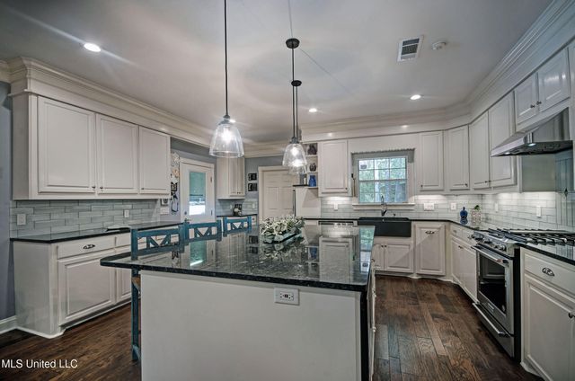 6478 Grants Ferry Road, Brandon, MS 39047