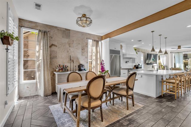 55 S Bethany Bend Circle, The Woodlands, TX 77382