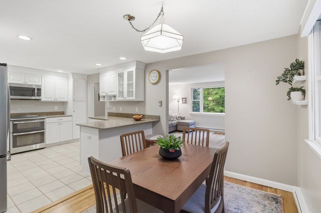 10 Beaver Brook Road, Littleton, MA 01460