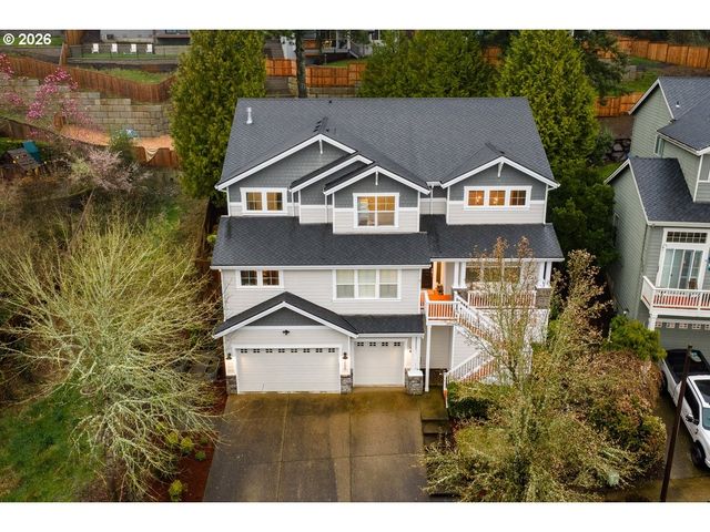 2255 Crestview Dr, West Linn, OR 97068