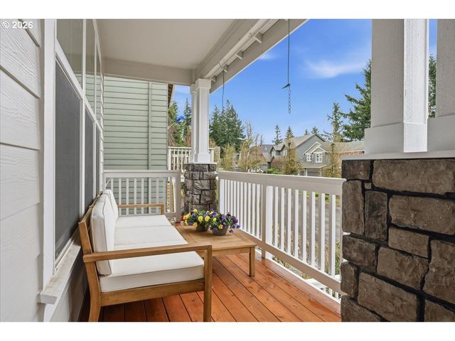 2255 Crestview Dr, West Linn, OR 97068