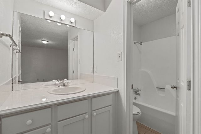 2848 Edd Road, Dallas, TX 75253