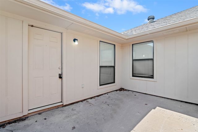 2848 Edd Road, Dallas, TX 75253