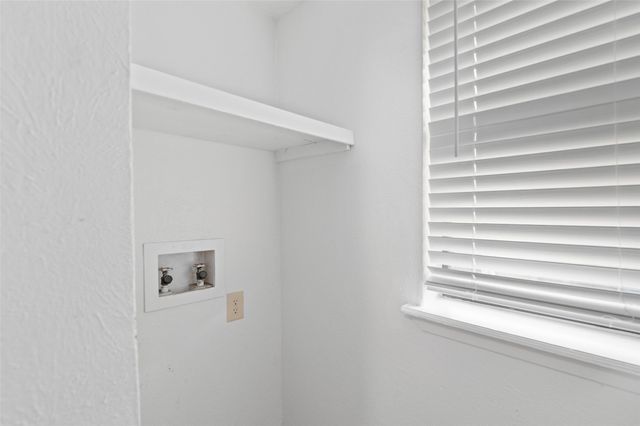 2848 Edd Road, Dallas, TX 75253