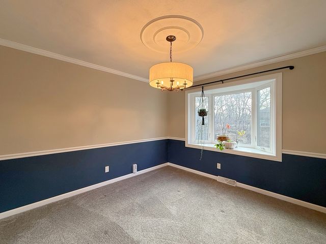 4604 30th Avenue Court, Rock Island, IL 60201