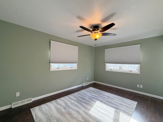 4604 30th Avenue Court, Rock Island, IL 60201