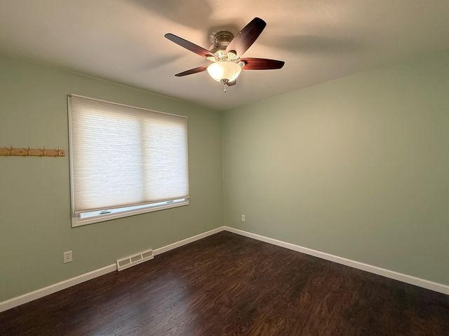 4604 30th Avenue Court, Rock Island, IL 60201