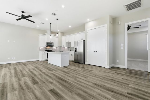 9 Wellford Street F, Houston, TX 77022