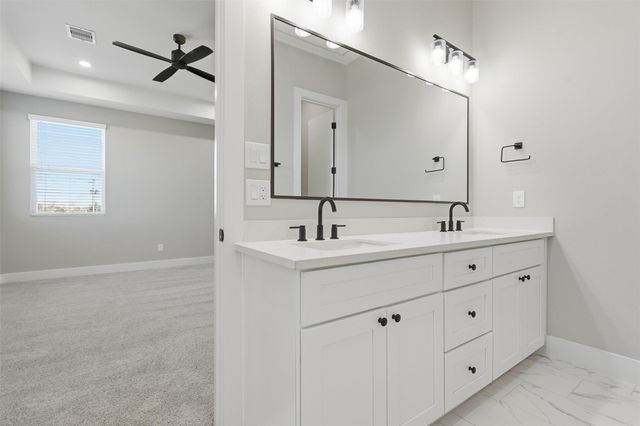 9 Wellford Street F, Houston, TX 77022