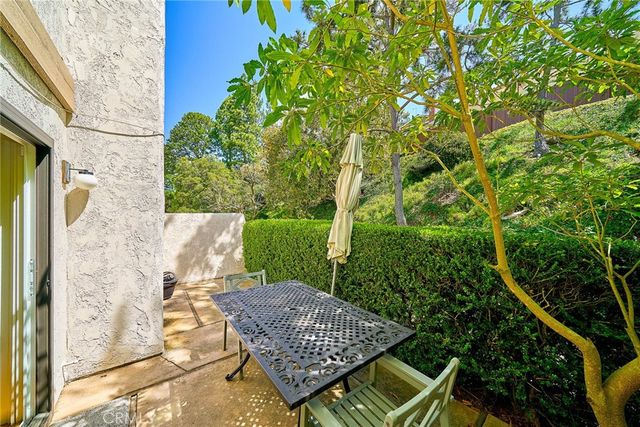30 Seaview N, Palos Verdes Peninsula, CA 90274