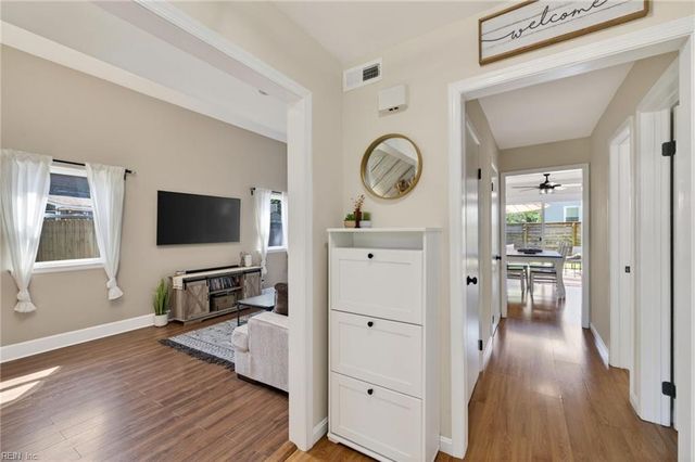 1804 Barkading CT, Virginia Beach, VA 23464