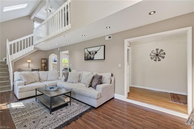 1804 Barkading CT, Virginia Beach, VA 23464