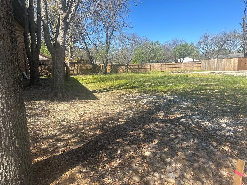 701 N Tennessee Street, Mckinney, TX 75069