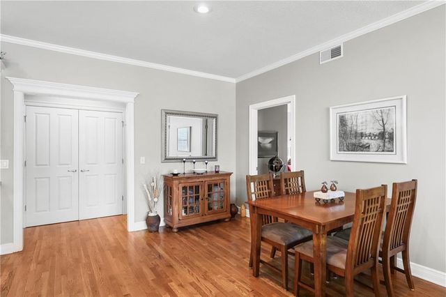 11575 S Bell Court Drive 103, Olathe, KS 66061