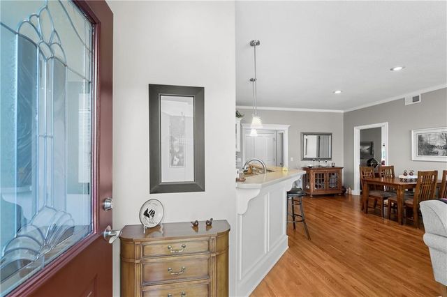 11575 S Bell Court Drive 103, Olathe, KS 66061