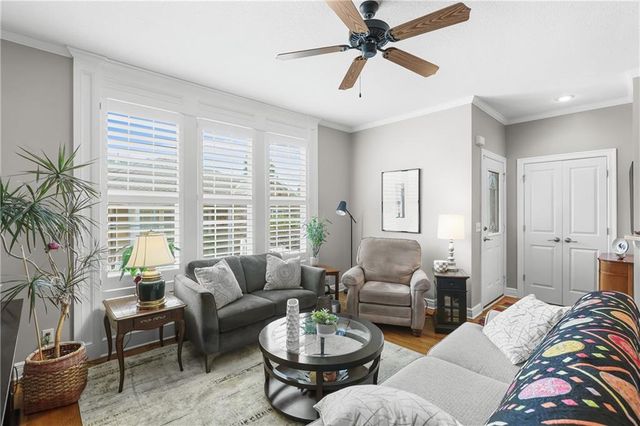 11575 S Bell Court Drive 103, Olathe, KS 66061