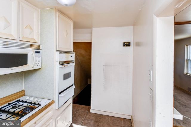 4313 F ST SE, Washington, DC 20019