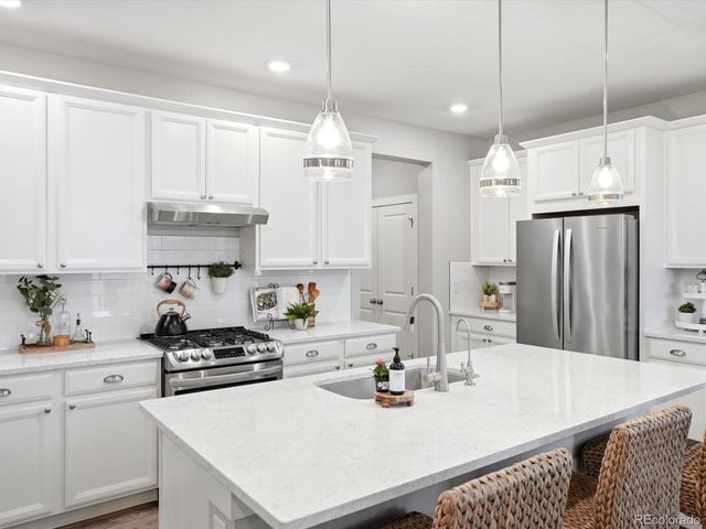 4175 Forever Circle, Castle Rock, CO 80109