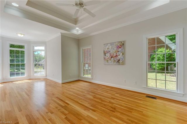 10 Dunlin Square, Greensboro, NC 27455