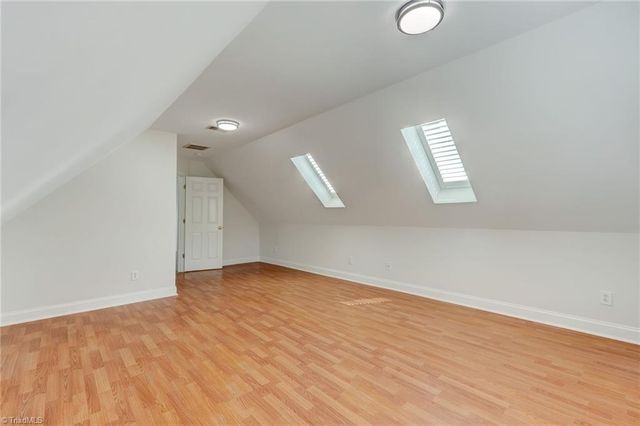 10 Dunlin Square, Greensboro, NC 27455