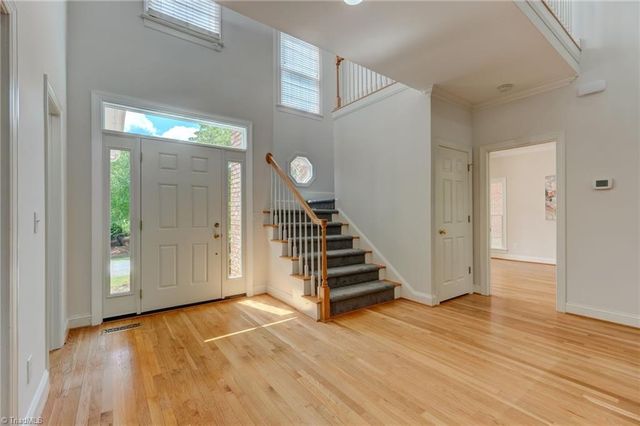 10 Dunlin Square, Greensboro, NC 27455