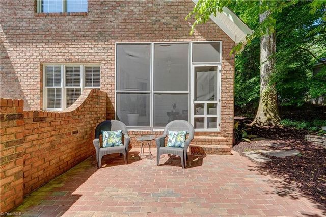 10 Dunlin Square, Greensboro, NC 27455