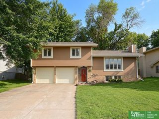 5706 S 151st Street, Omaha, NE 68137
