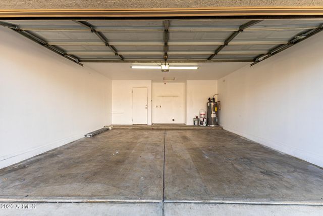 2210 N 84TH Avenue, Phoenix, AZ 85037