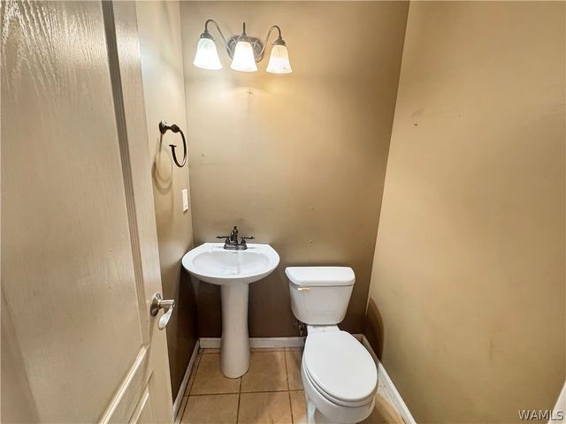 711 Vicksburg, Tuscaloosa, AL 35406