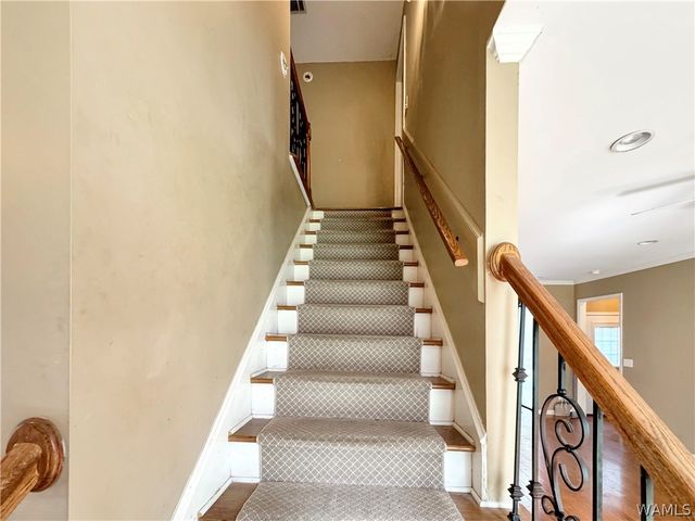 711 Vicksburg, Tuscaloosa, AL 35406